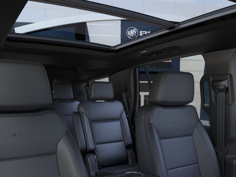 2026 GMC Yukon Denali - Photo 24