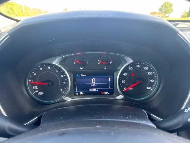 Used 2020 NIGHTFALL GRAY METALLIC Chevrolet LT image 18