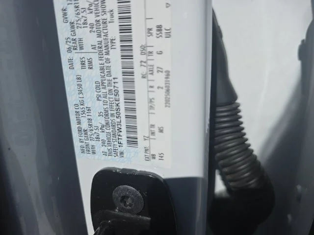 Used 2025 White Ford XLT image 34
