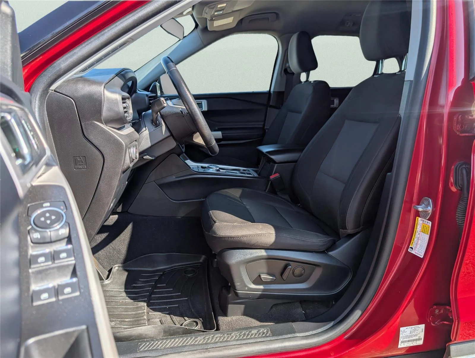 Used 2022 Rapid Red Metallic Tinted Clearcoat Ford XLT image 20