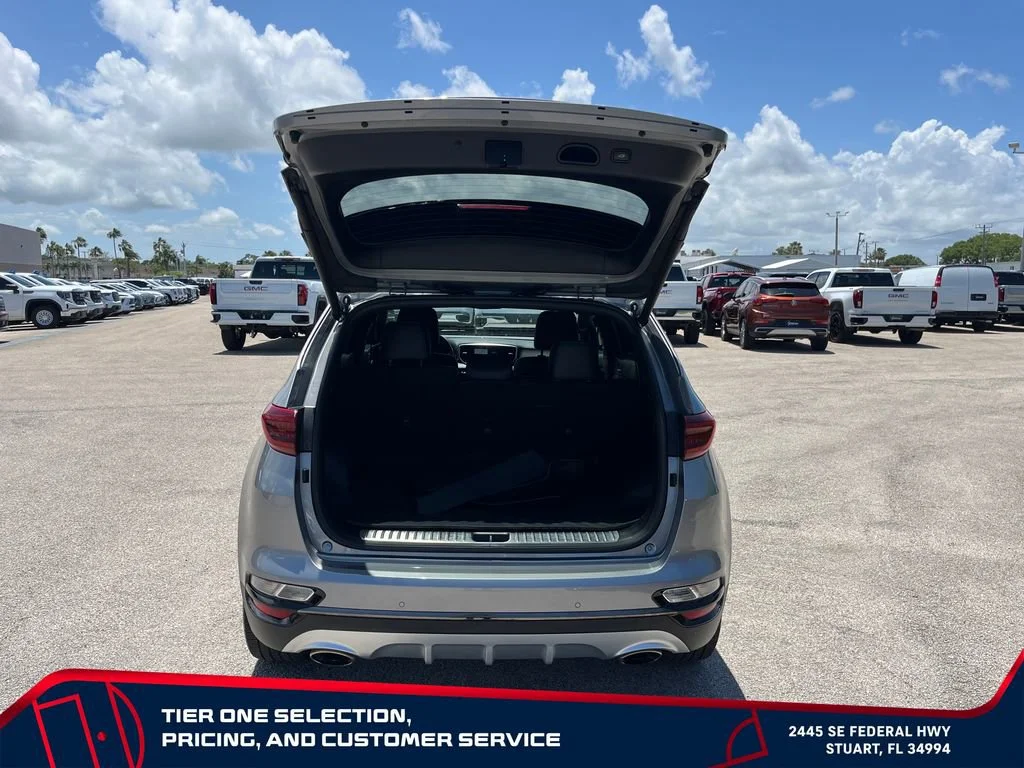 Used 2022 Gray Kia SX Turbo image 17