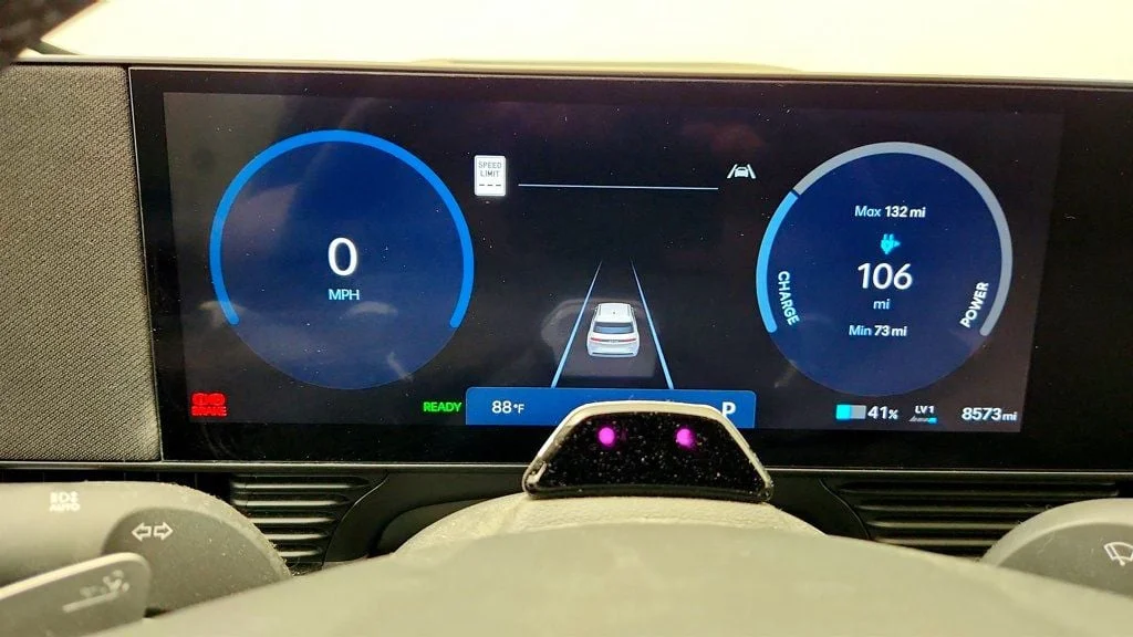 Used 2025 Digital Teal Hyundai Limited AWD image 14