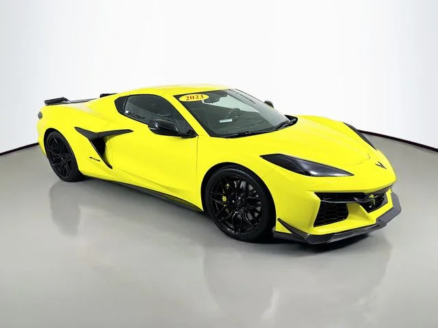 Pre-Owned 2023 Chevrolet Corvette Z06 2D Coupe in Central IL
