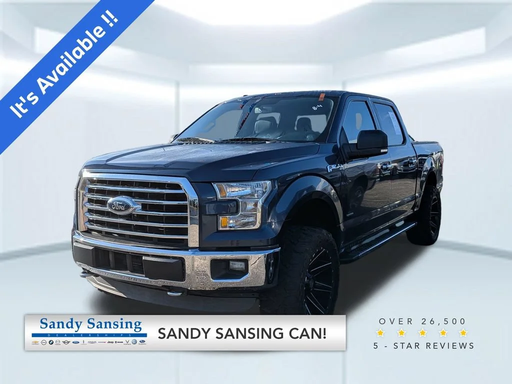 Used 2017 Blue Ford XL image 1
