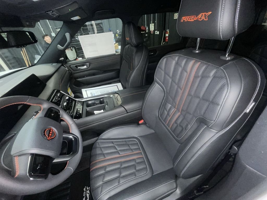 2026 Nissan Armada PRO-4X - Photo 11