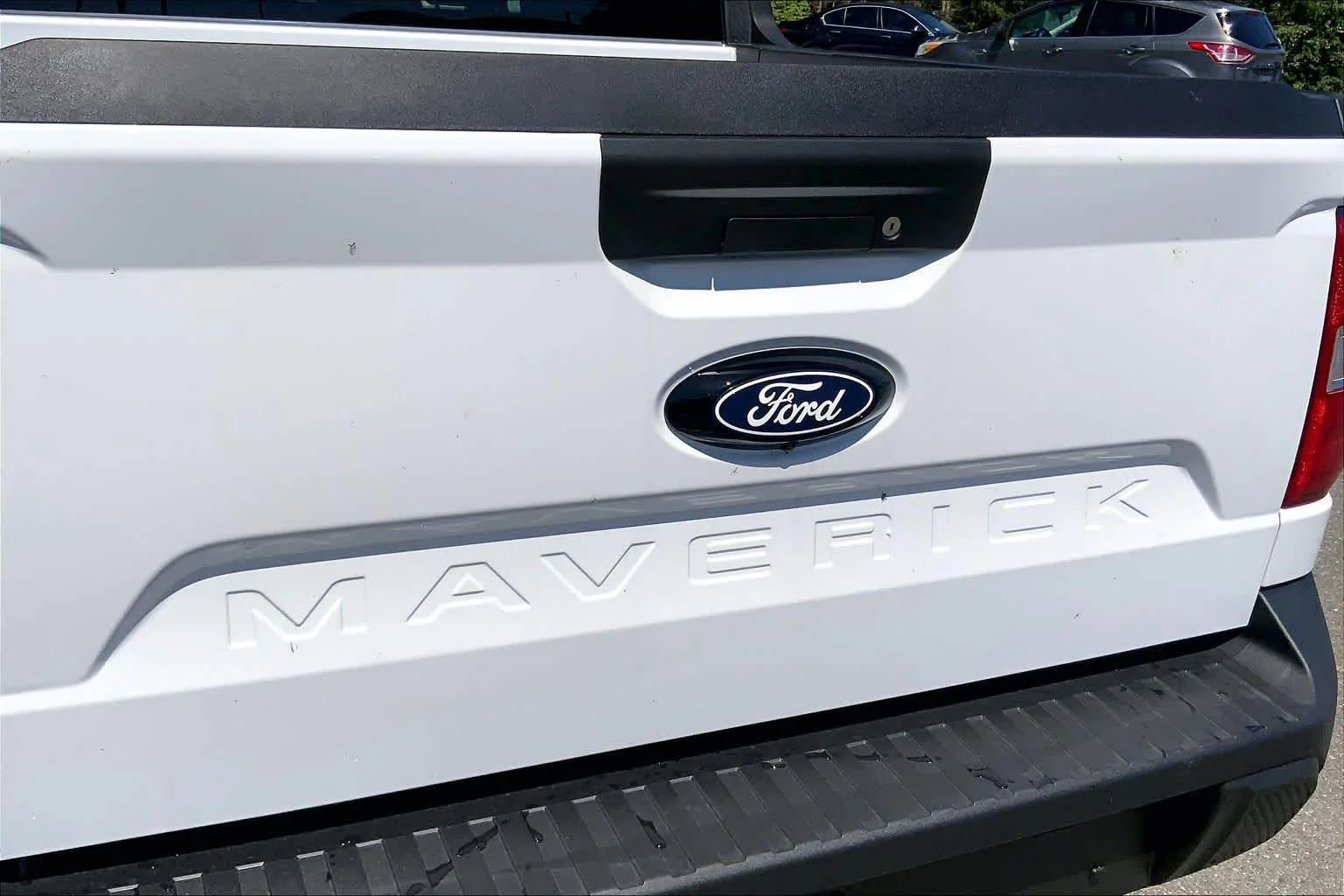 New 2026 Oxford White Ford XLT image 6