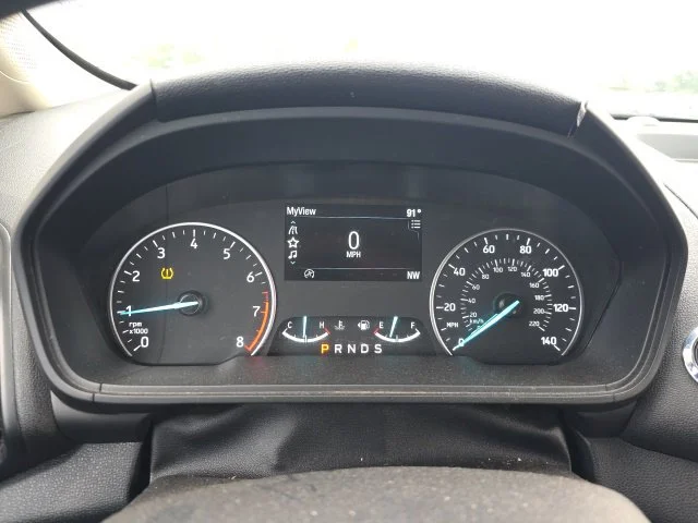 Used 2018 Blue Ford SE image 14