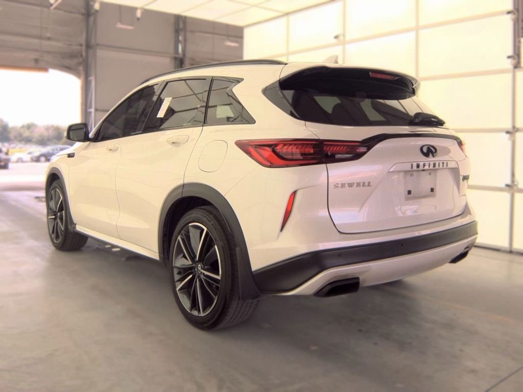 Used 2023 White INFINITI SPORT image 15