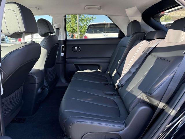 2025 Hyundai IONIQ 5 SEL - Photo 12