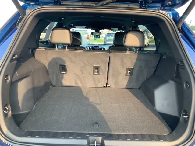 Certified Used 2023 Blue Glow Metallic Chevrolet Premier image 13