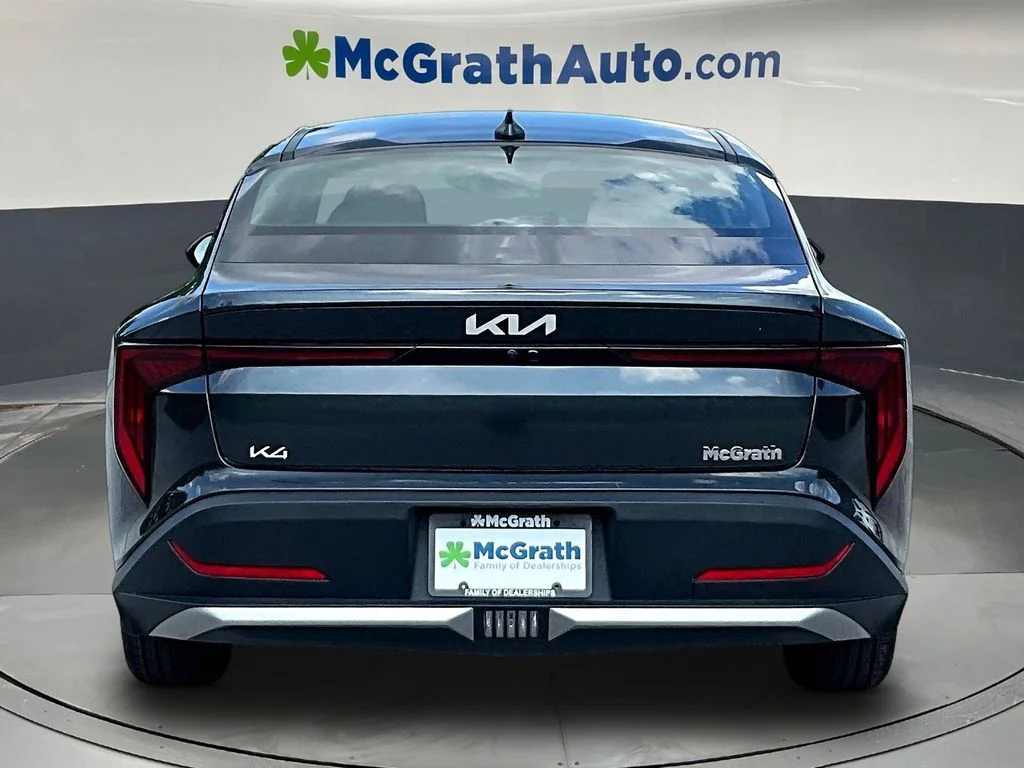 2025 Kia K4 LXS - Photo 7