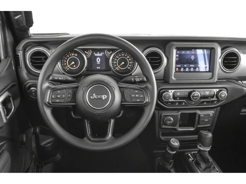 Used 2022 Green Jeep Willys image 4