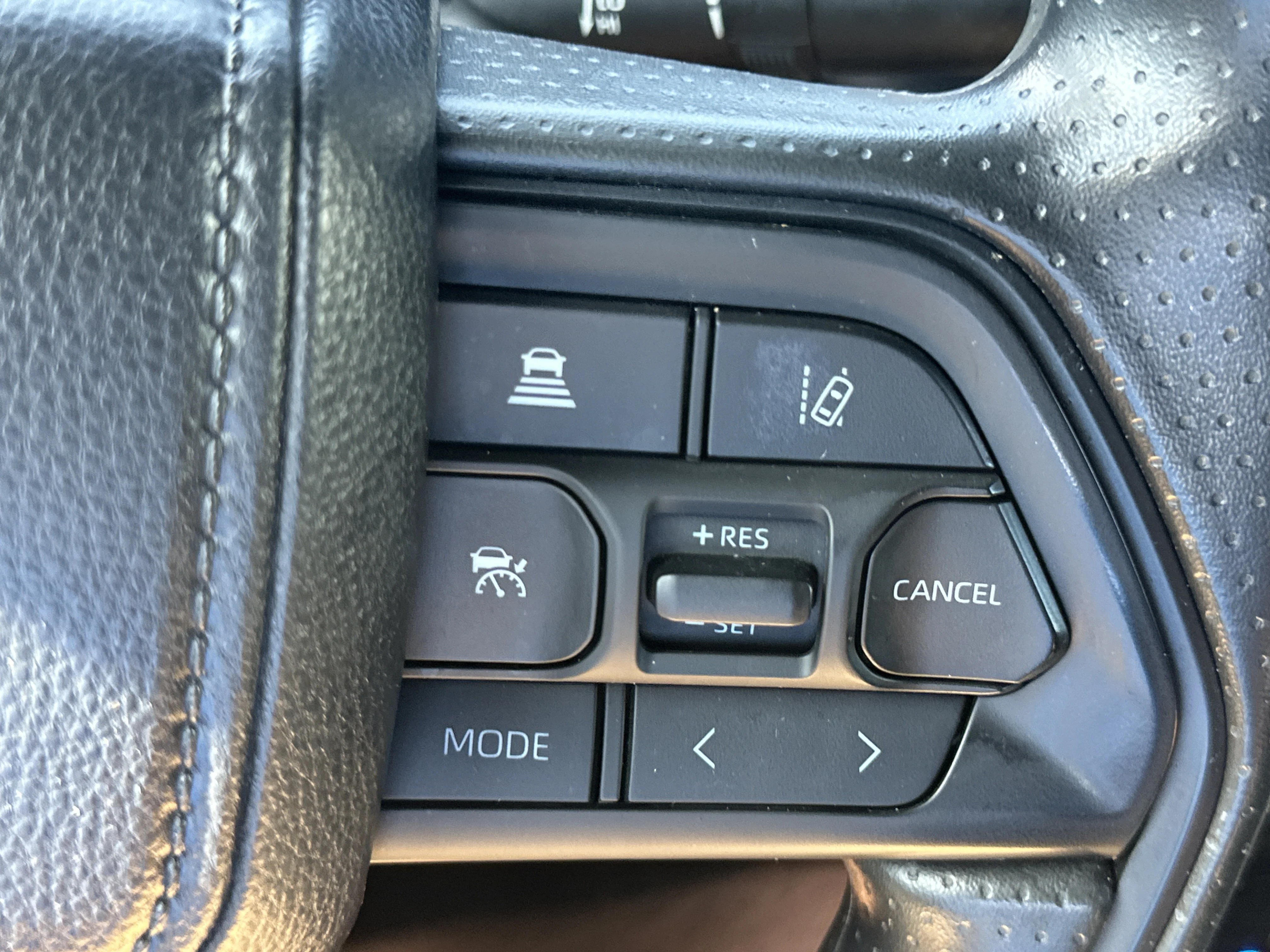 2025 Toyota Tundra SR5 - Photo 25