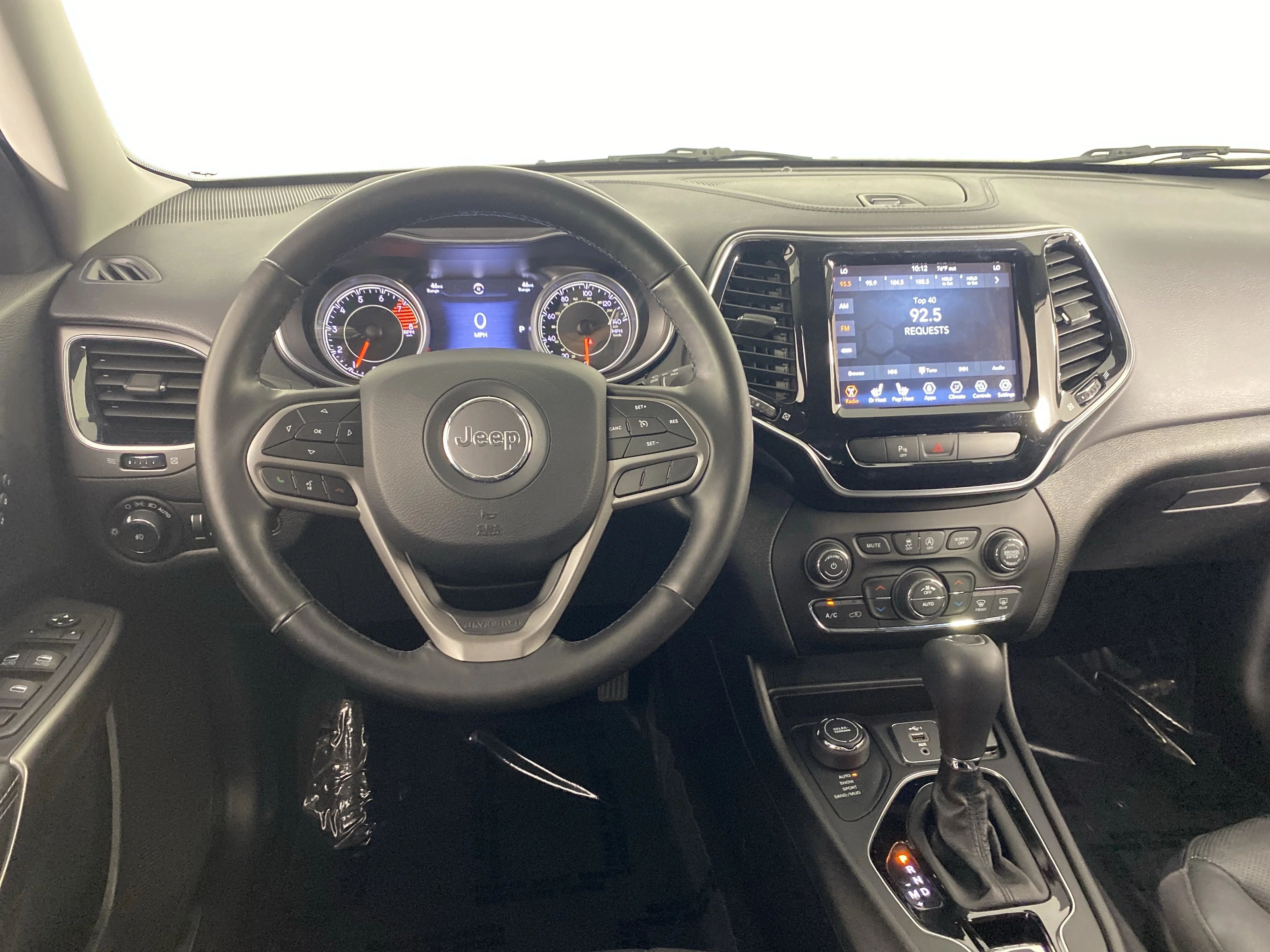 Used 2020 Bright White Clearcoat Jeep Limited image 19