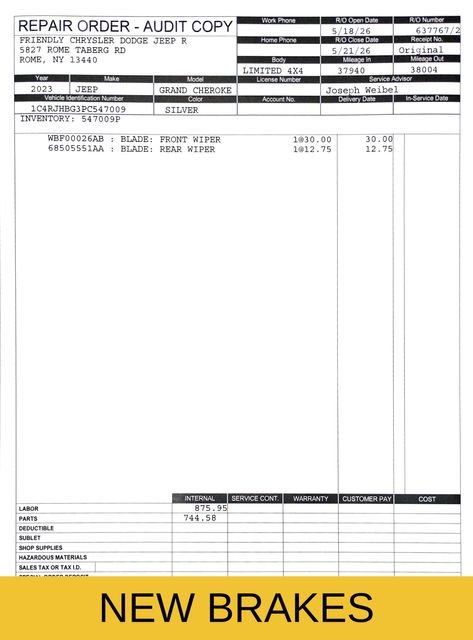 Used 2023 Silver Jeep Limited image 4