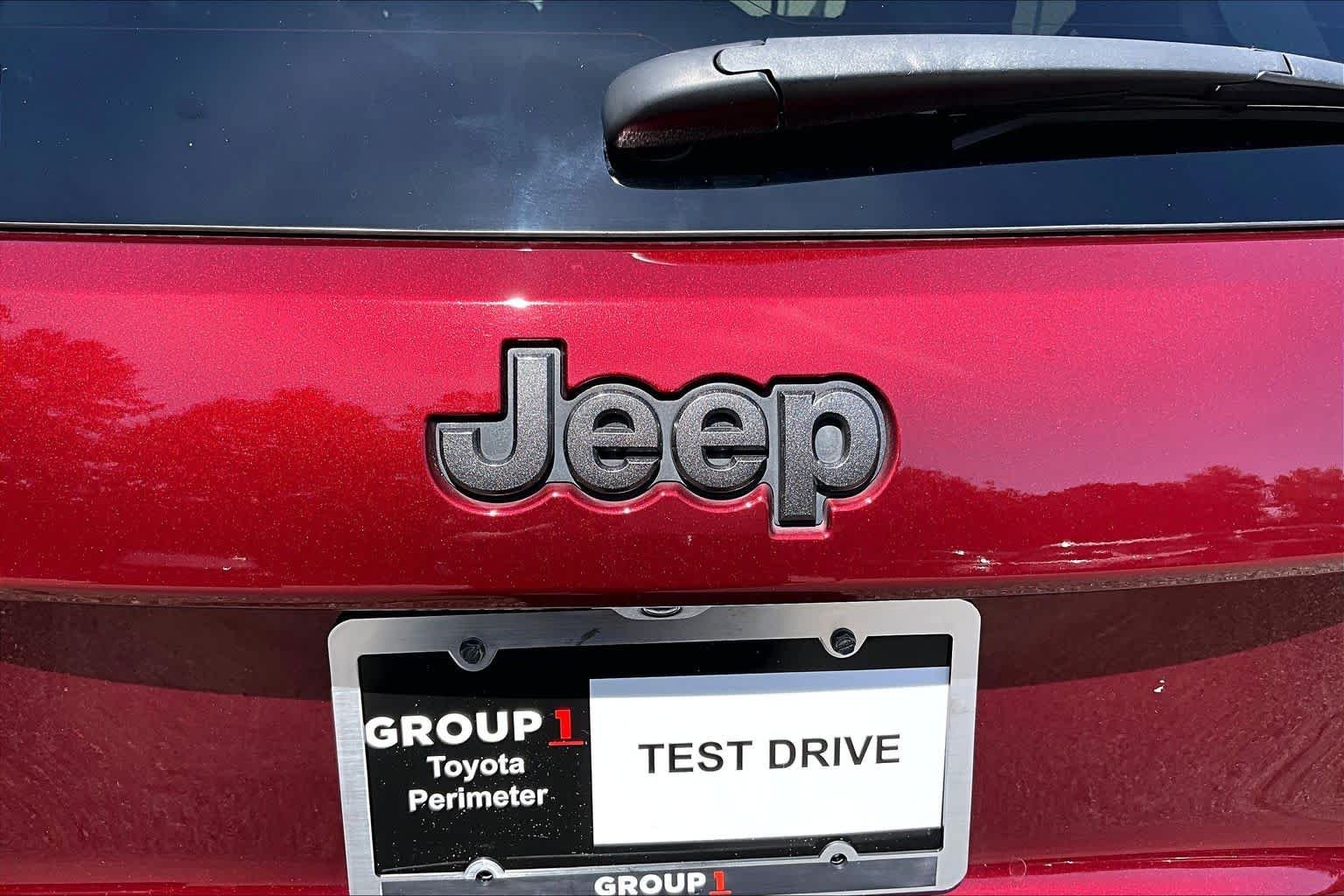 Used 2021 Velvet Red Pearlcoat Jeep 80th Anniversary image 31