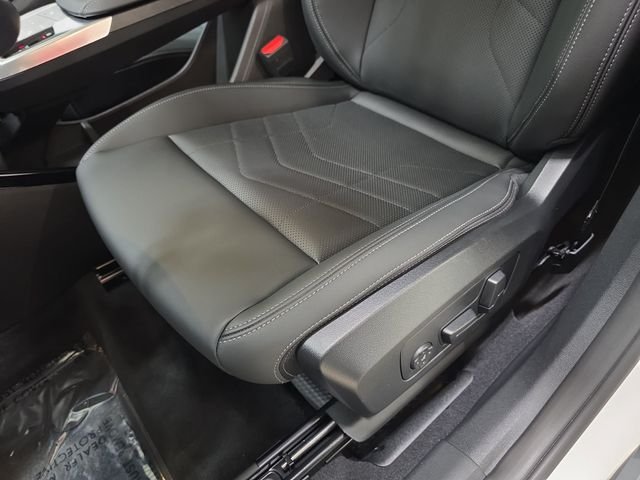 Used 2026 Alpine White BMW xDrive28i image 27