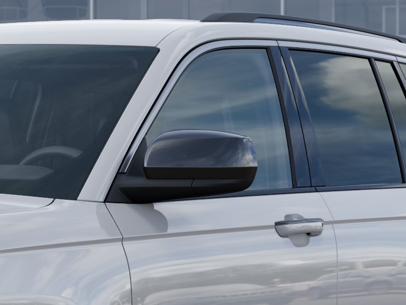 New 2026 Bright White Clear-Coat Exterior Paint Jeep Laredo Altitude image 25