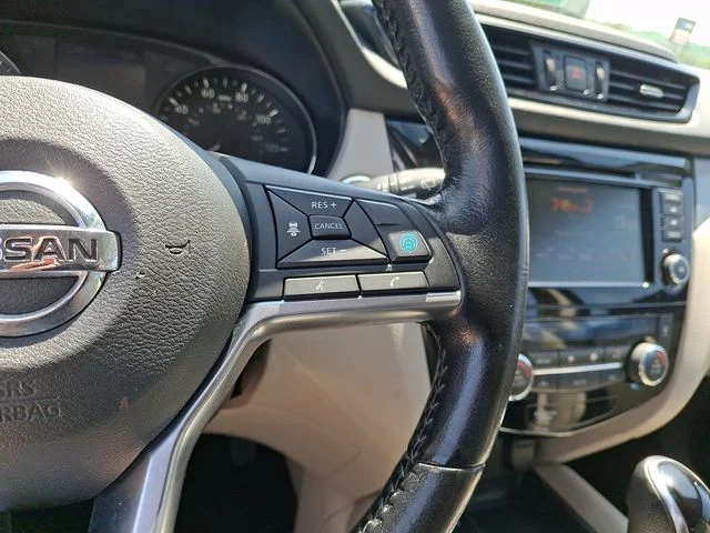 Used 2020 Black Nissan SV image 21