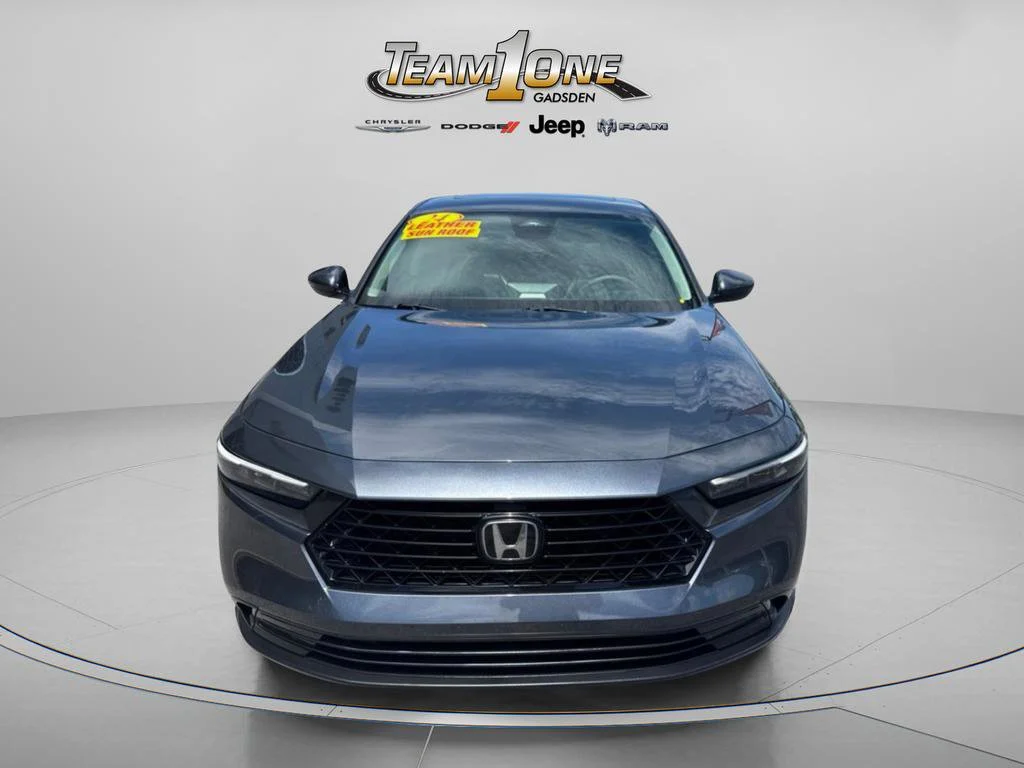 Used 2024 Gray Honda EX image 4