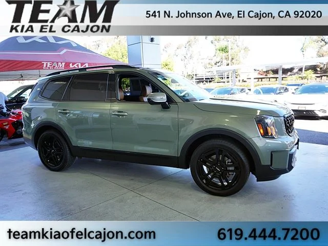 Used 2024 Green Kia SX X-Line AWD image 11