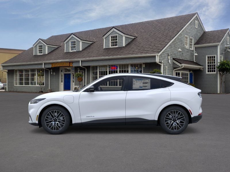New 2026 Star White Metallic Tri-coat Ford Premium image 3