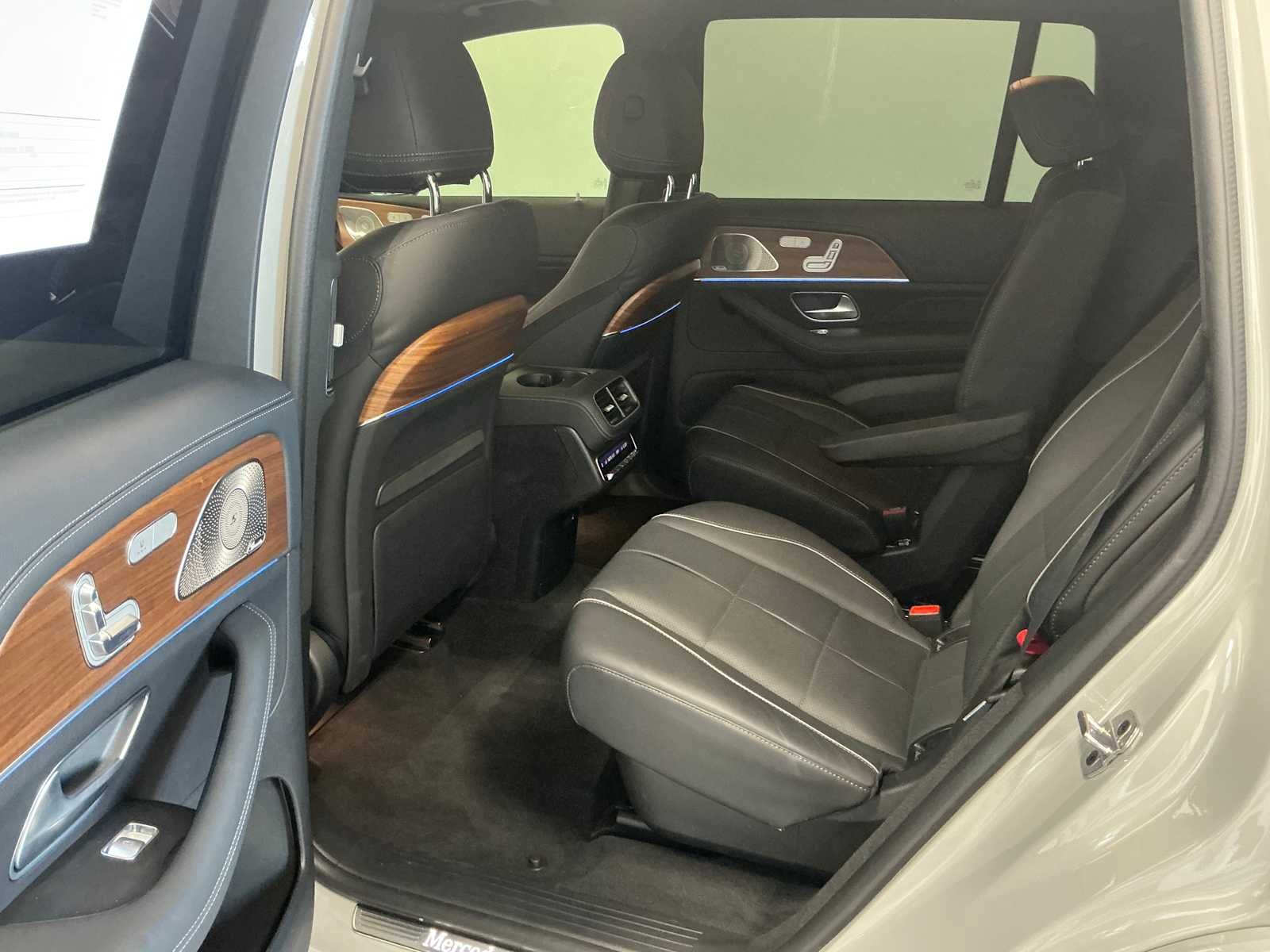 Certified Used 2024 MANUFAKTUR Alpine Grey Mercedes-Benz GLS 580 image 23