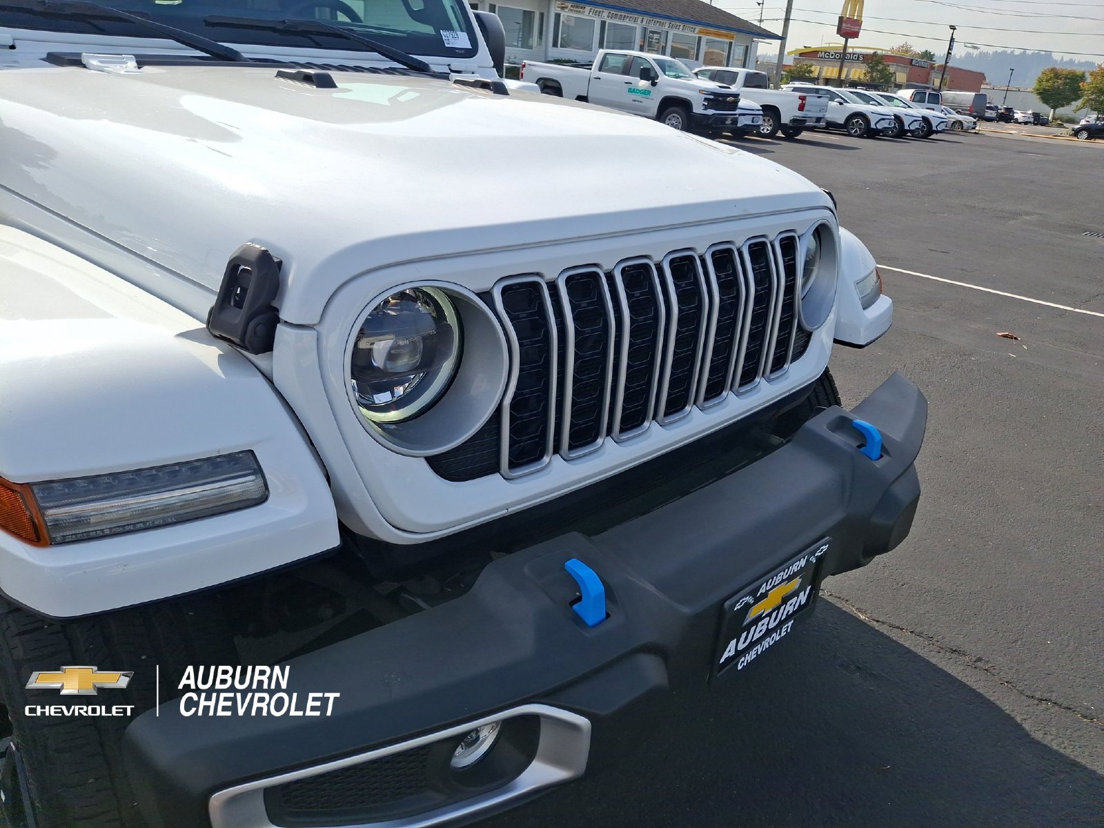 Used 2024 White Jeep Sahara 4xe image 24
