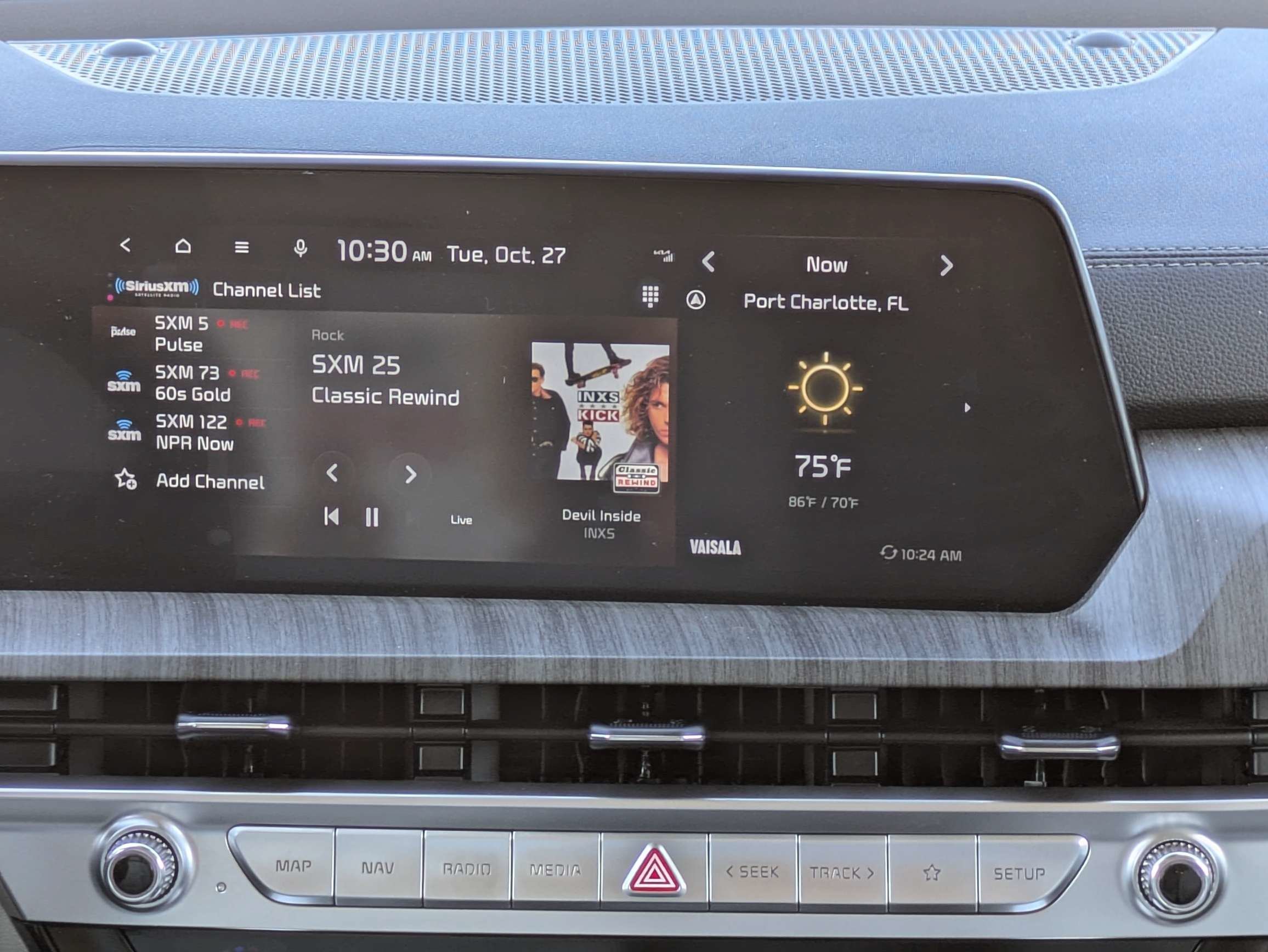 Certified Used 2024 Glacial White Pearl Kia EX image 18