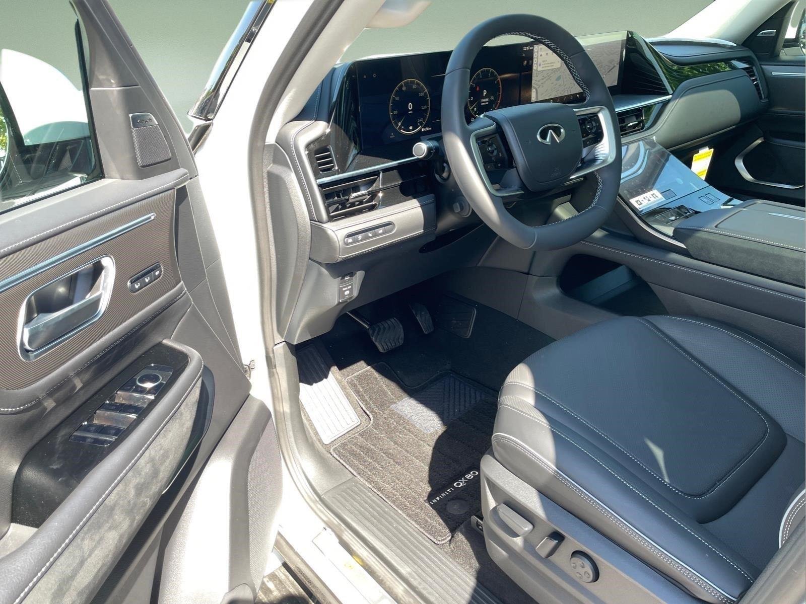 New 2026 RADIANT WHITE INFINITI Luxe 2WD image 14