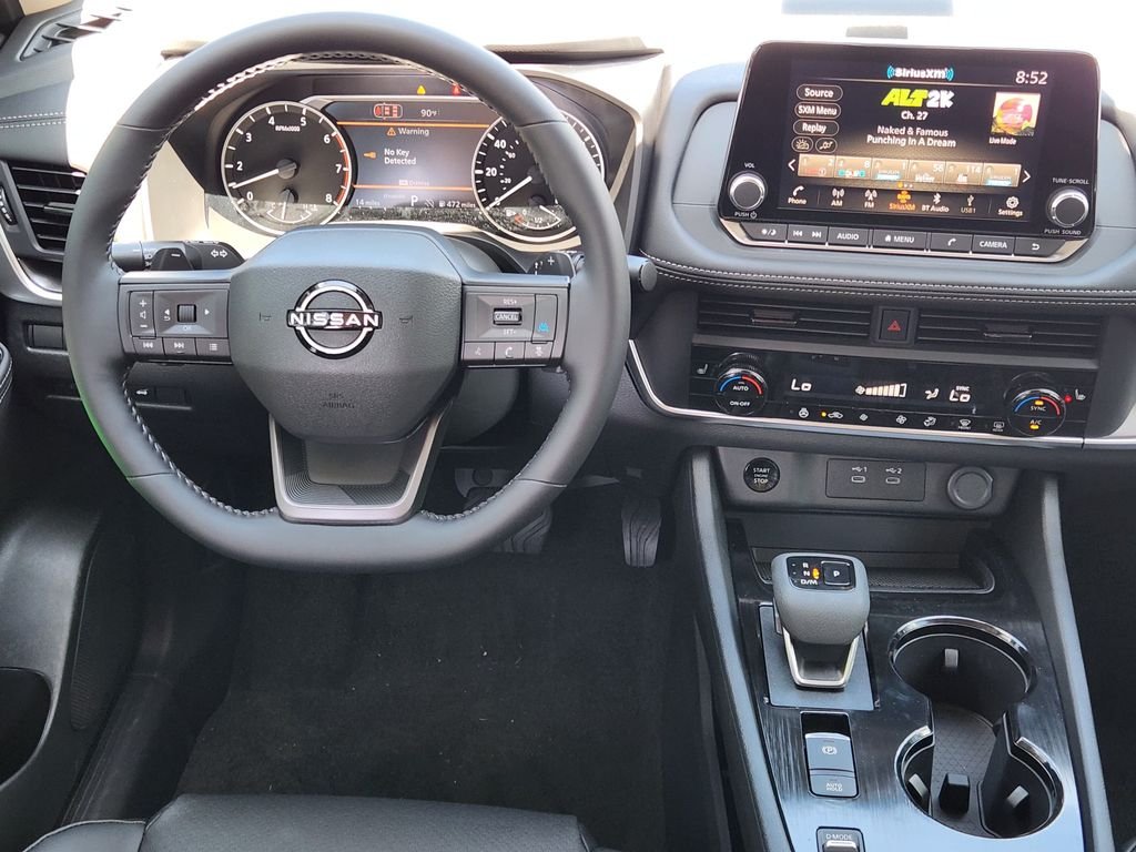 New 2026 Everest White Pearl TriCoat Nissan Dark Armor™ image 27