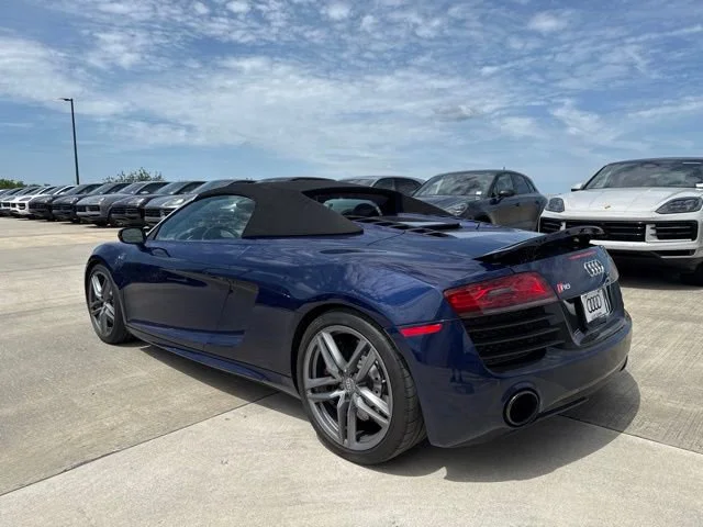 Used 2014 Estoril Blue Crystal Effect Audi V10 image 5