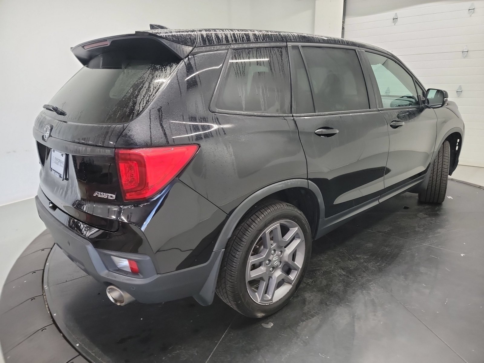 Certified Used 2023 Crystal Black Pearl Honda AWD EX-L image 40