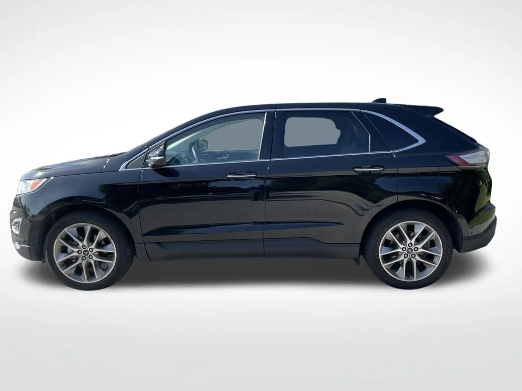 Used 2018 Shadow Black Ford Titanium image 8