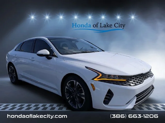 2022 Kia K5