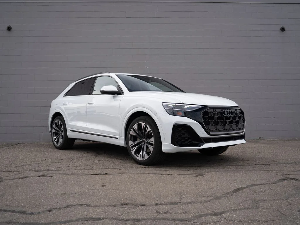 Used 2025 White Audi 55 Premium Plus image 9