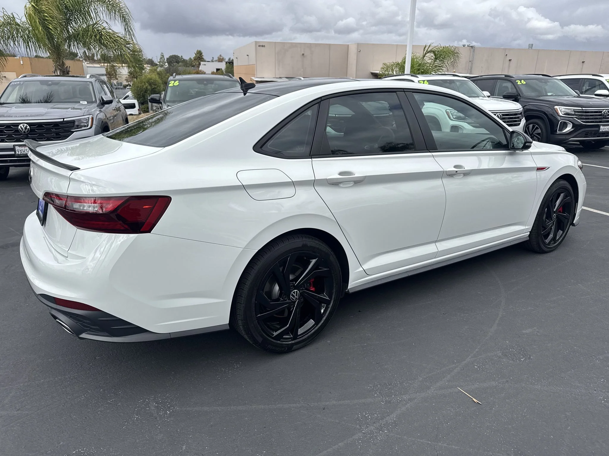 Certified Used 2024 WHITE Volkswagen Autobahn image 8