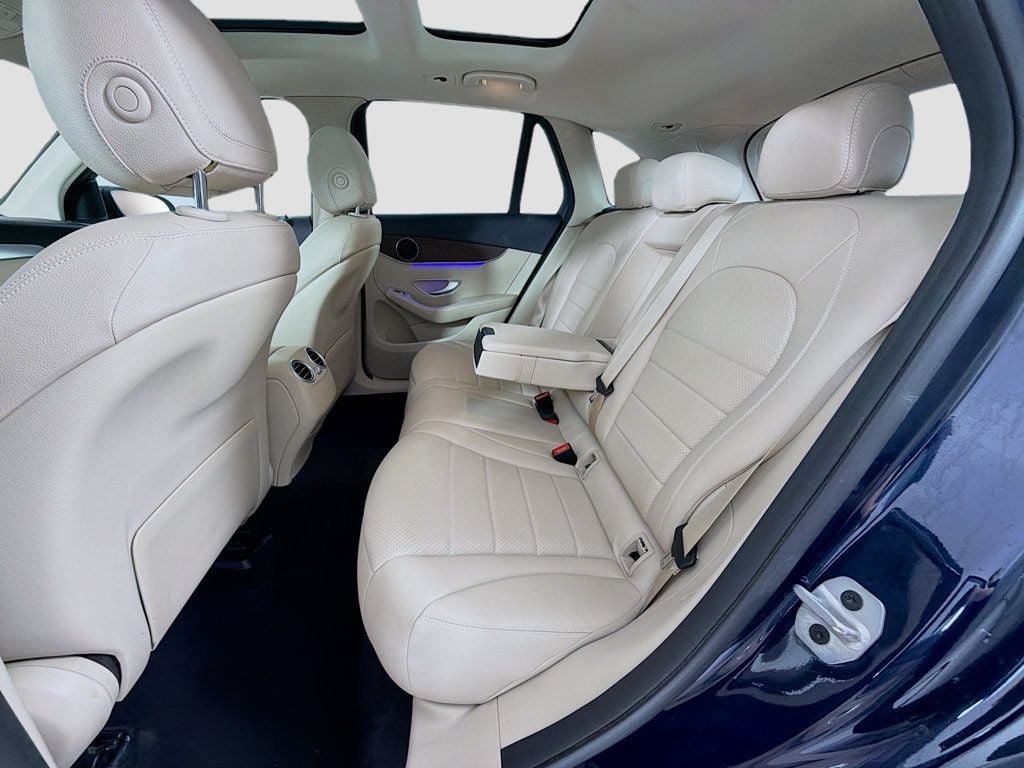 Used 2022 Lunar Blue Metallic Mercedes-Benz GLC 300 4MATIC® SUV image 26
