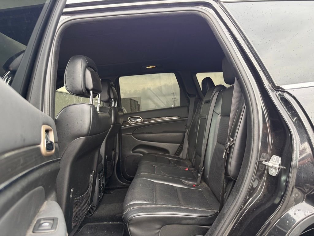 Used 2014 Black Jeep Overland image 7