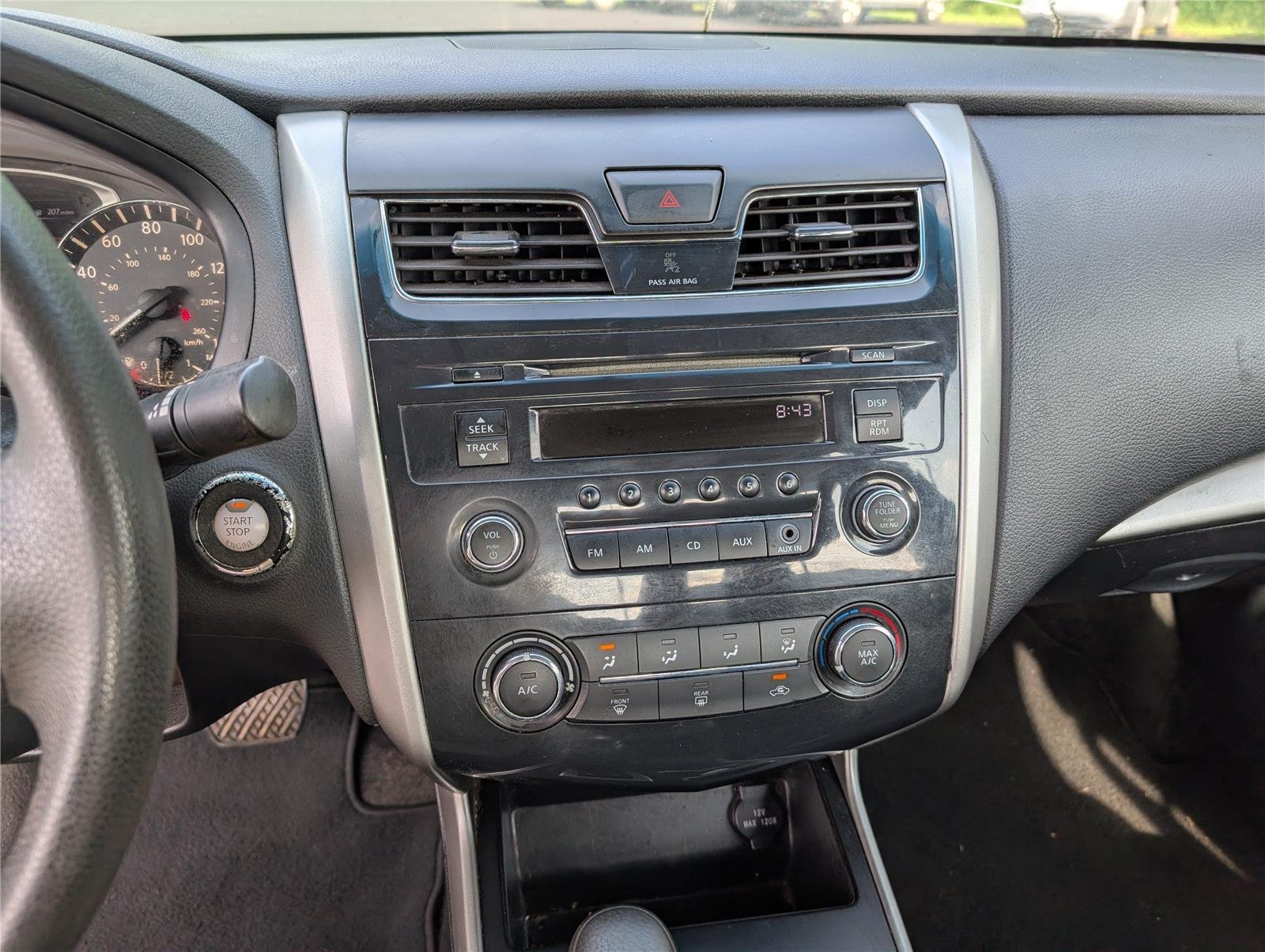 Used 2015 Storm Nissan 2.5 S image 17