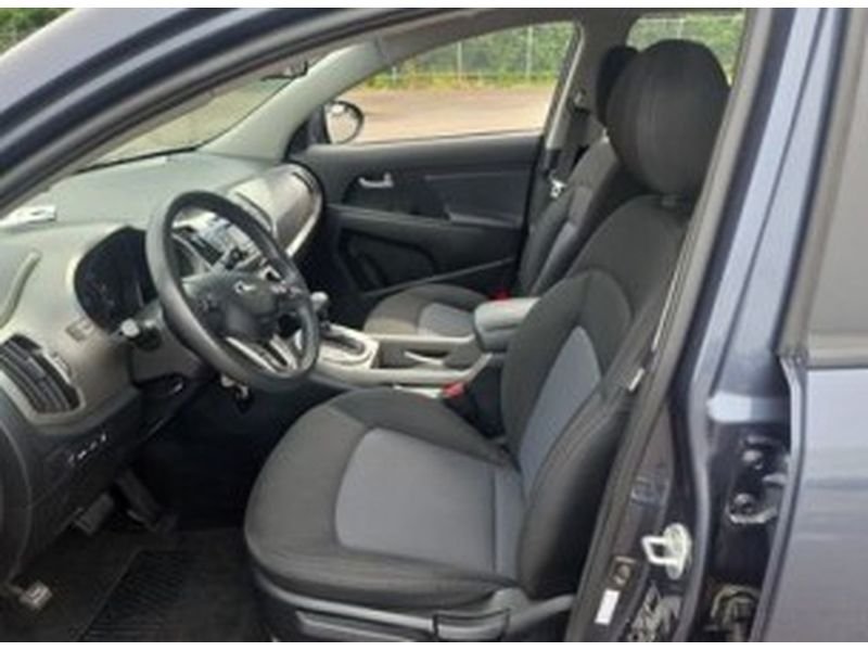 Used 2014 Twilight Blue Kia LX image 10