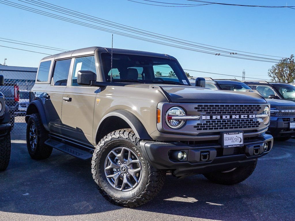 2025 Ford Bronco Badlands 4x4's photo