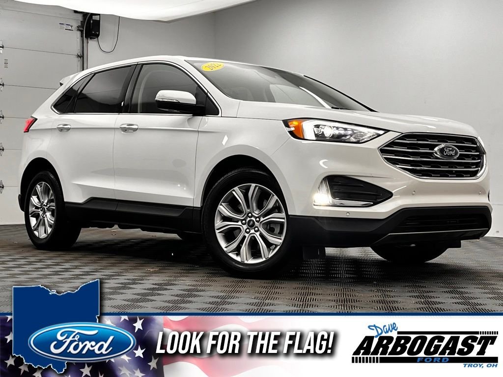 2022 Ford Edge Titanium