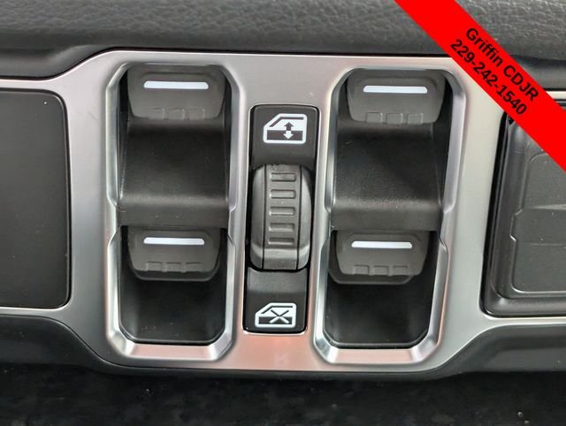 New 2026 Granite Crystal Metallic Clear-Coat Exterior Paint Jeep 85th Anniversary Edition image 18