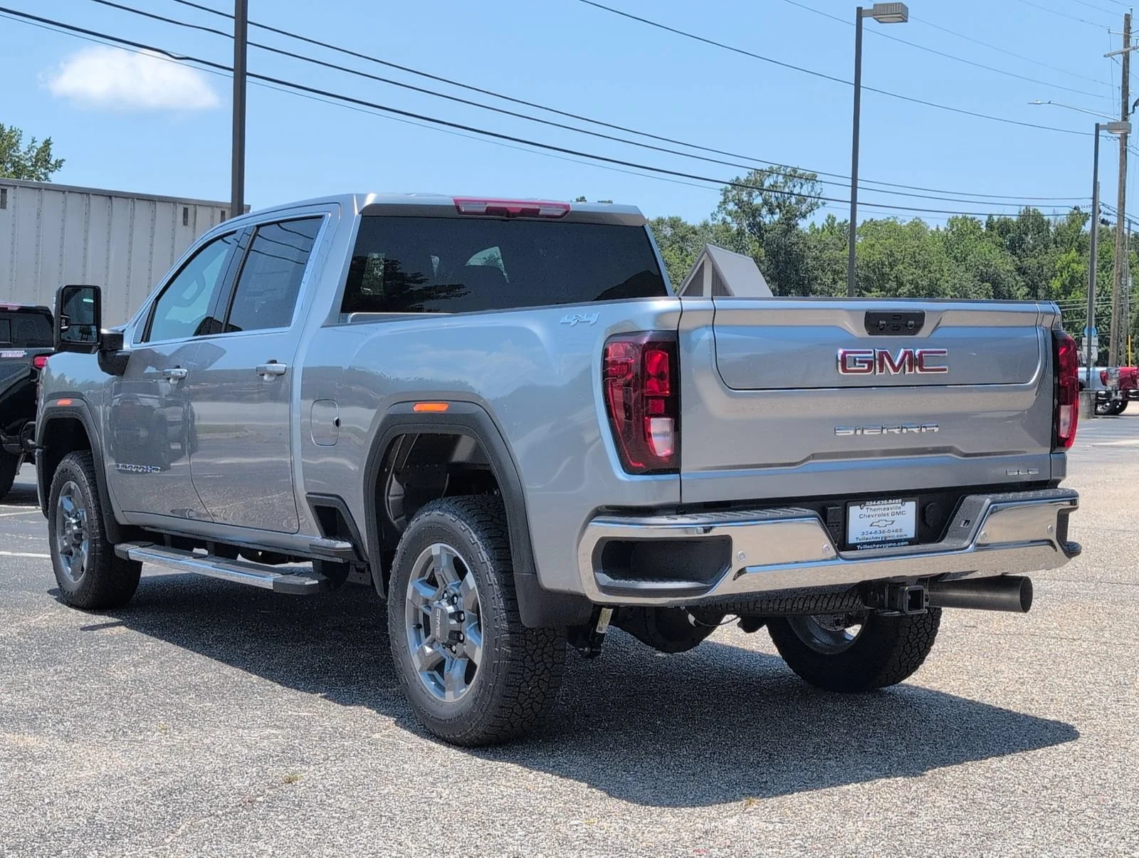 New 2026 Sterling Metallic GMC SLE image 3