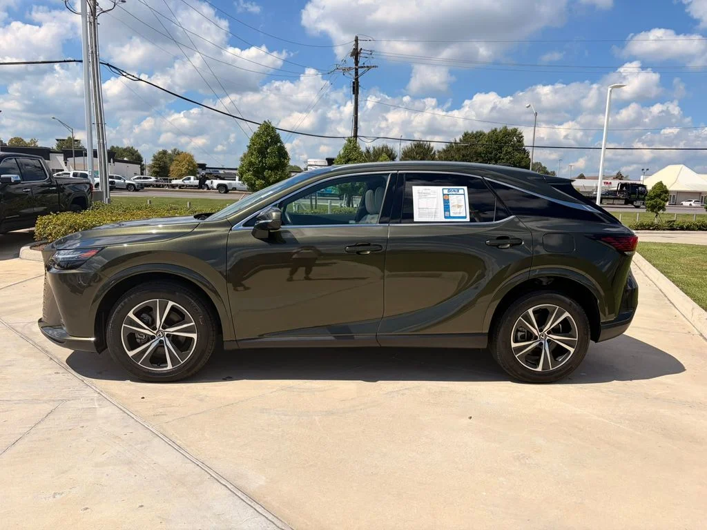 Used 2024 Green Lexus 350 Premium image 4