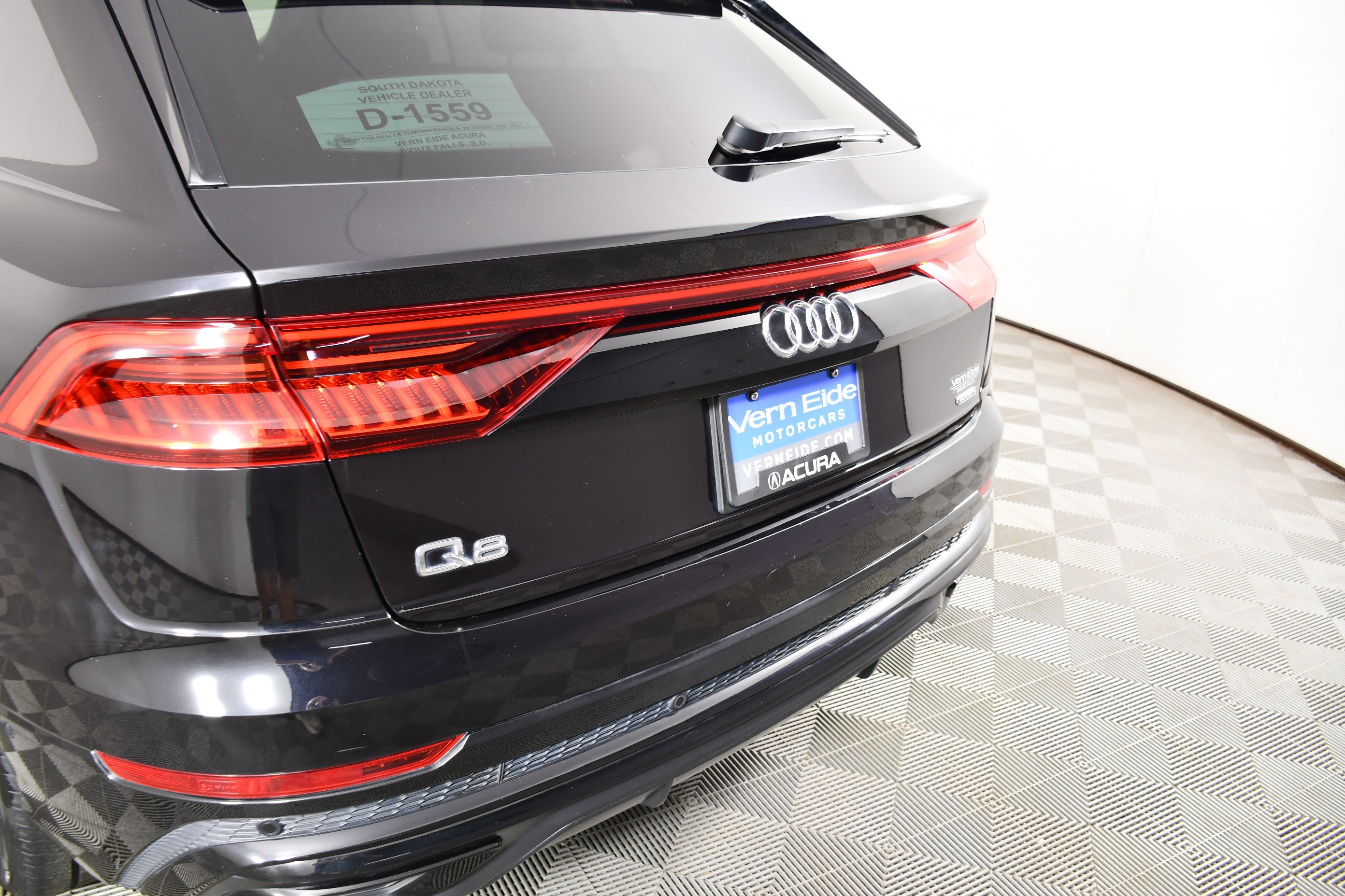 Used 2020 Orca Black Metallic Audi Premium Plus image 15