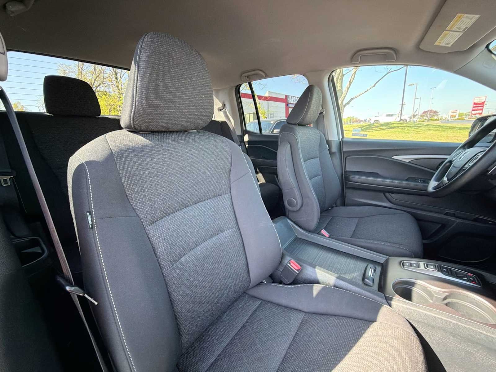 2023 Honda Ridgeline Sport - Photo 17