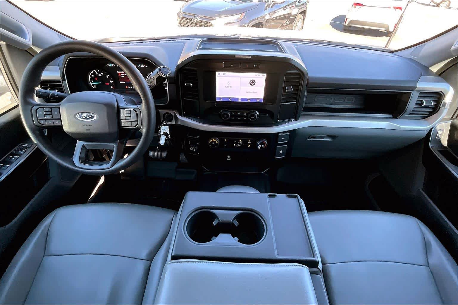 Used 2023 Oxford White Ford XL image 40