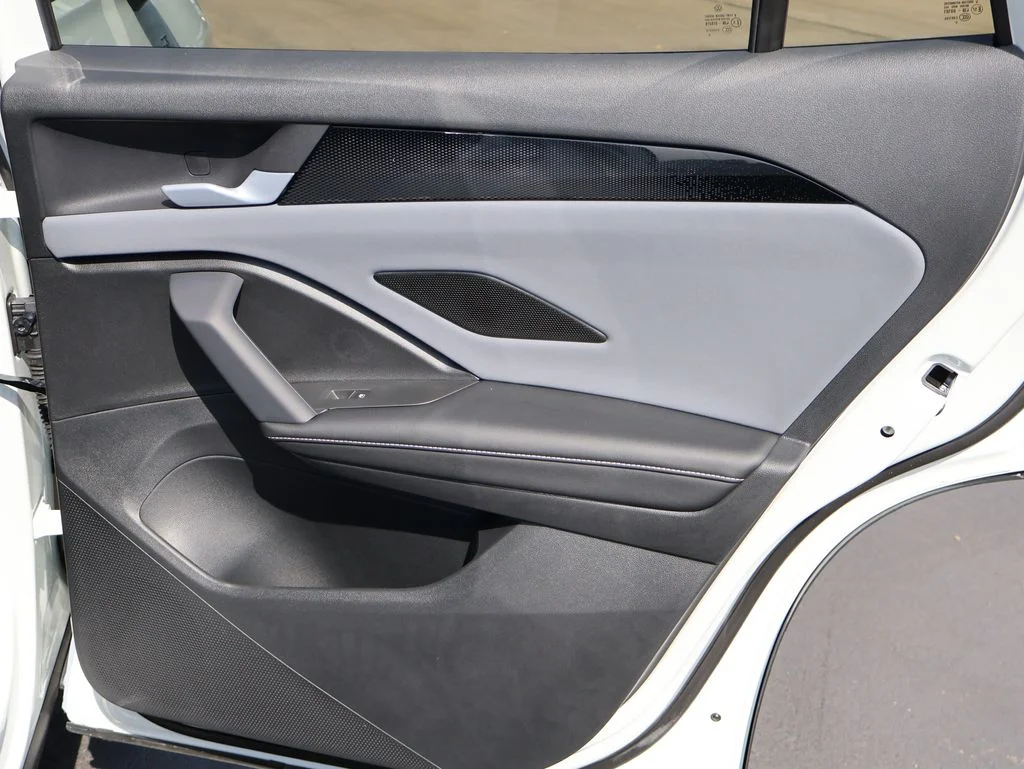 New 2026 White Volkswagen 2.0T SE R-Line Black image 37